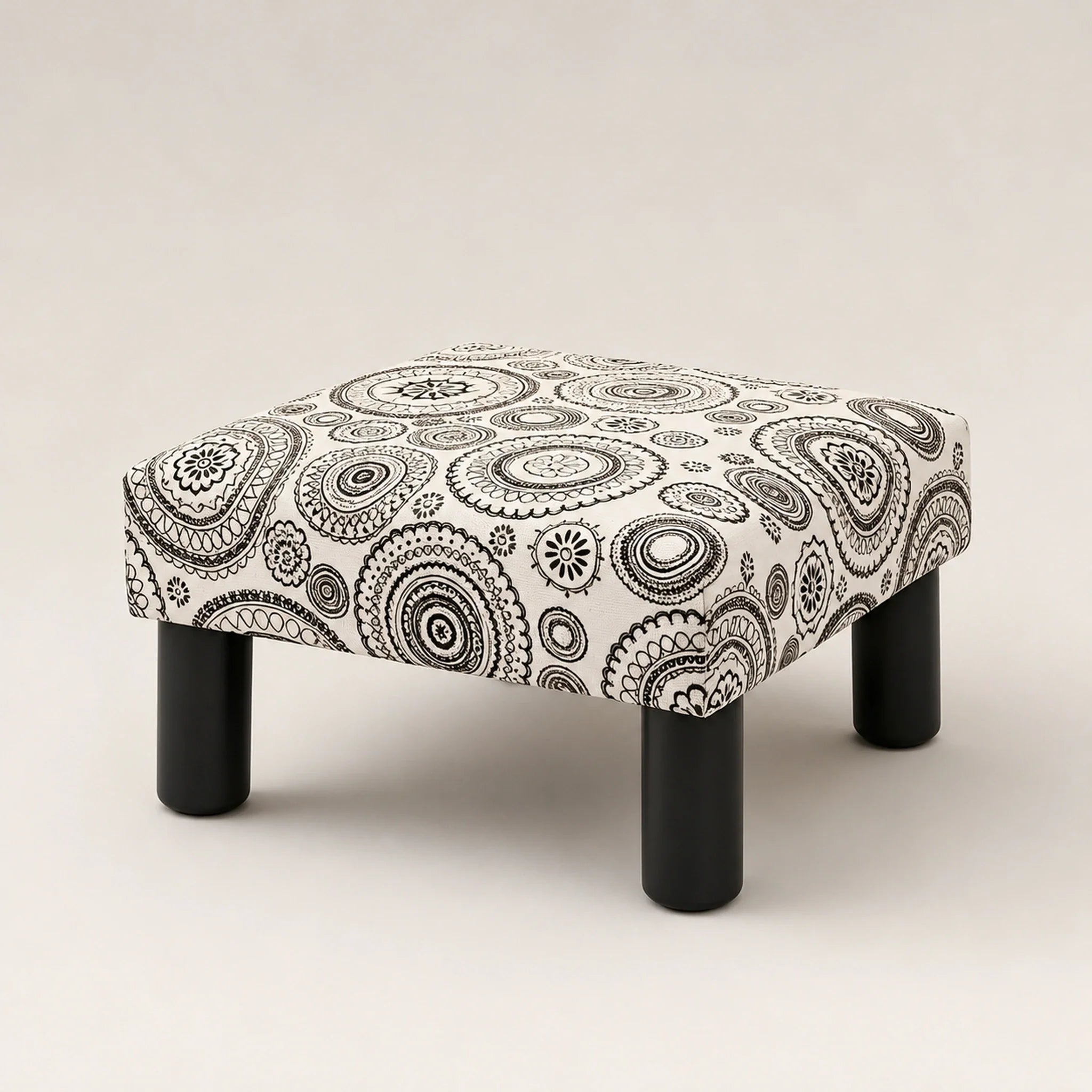 Joveco Printing Beige storage ottoman – warm studio front view#Color_Printing Beige
