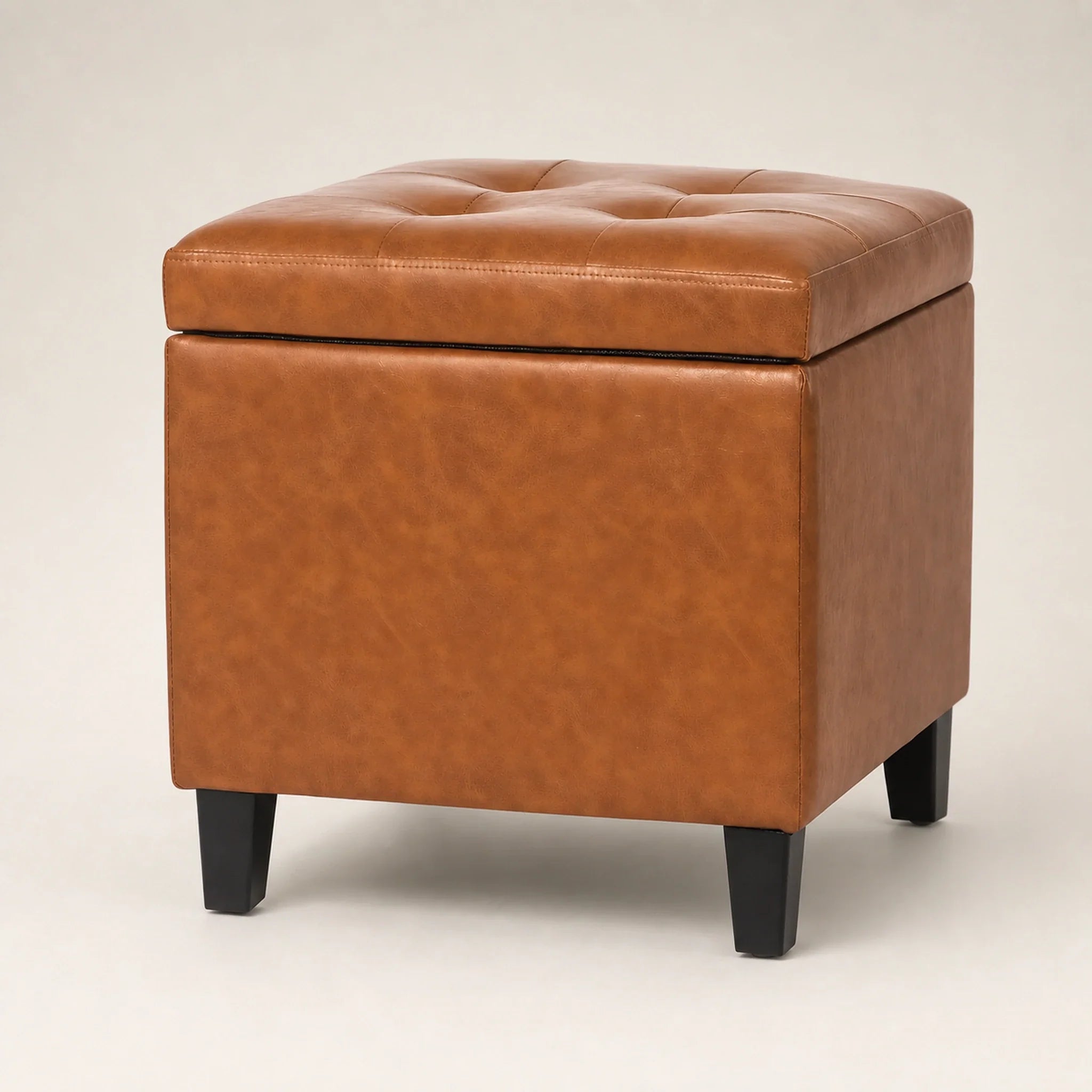 Decent Home Cognac Brown storage ottoman – warm studio front view